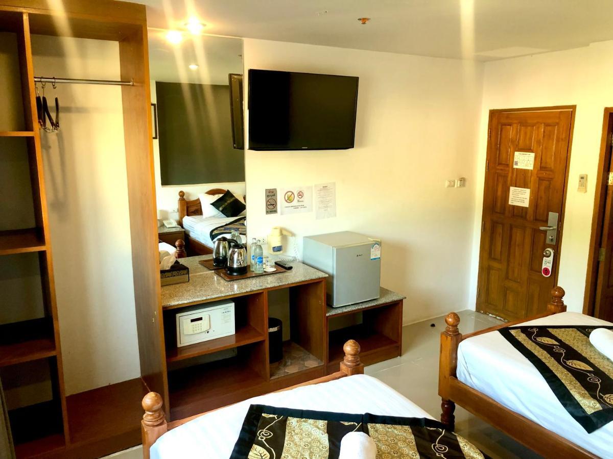 Patong Dynasty Hotel New Management Exterior photo